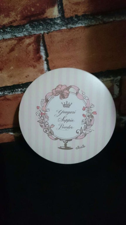 クラブ すっぴんパウダー B サクラスウィートソローの香り 2022のクチコミ「🌼すっぴんパウダー🌼
動画で人気のすっぴんパウダー💡
今では似たような無色のサラサラパウダー.....」(1枚目)