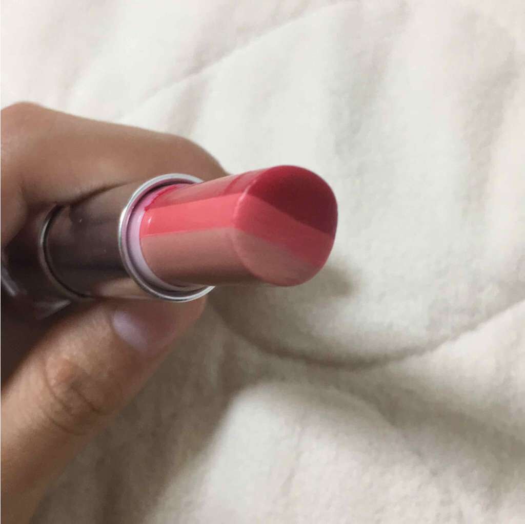 リップ フラッシュ ビッテン ストロボ/MAYBELLINE NEW YORK/口紅を使ったクチコミ(2枚目)