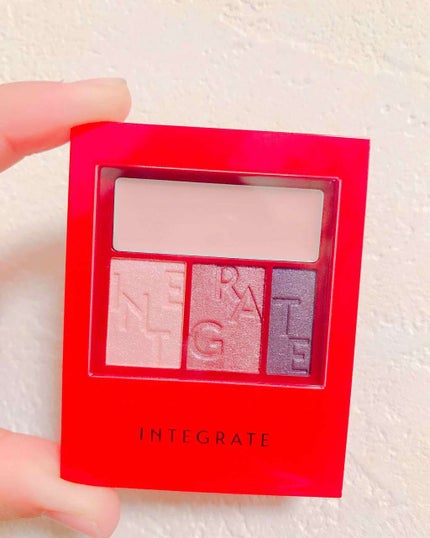 アクセントカラーアイズ CC/インテグレート/アイシャドウパレットを使ったクチコミ(1枚目)