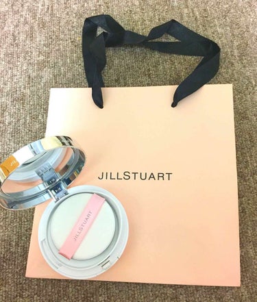 ピュアエッセンス クッションコンパクト/JILL STUART/クッションファンデーションを使ったクチコミ（2枚目）