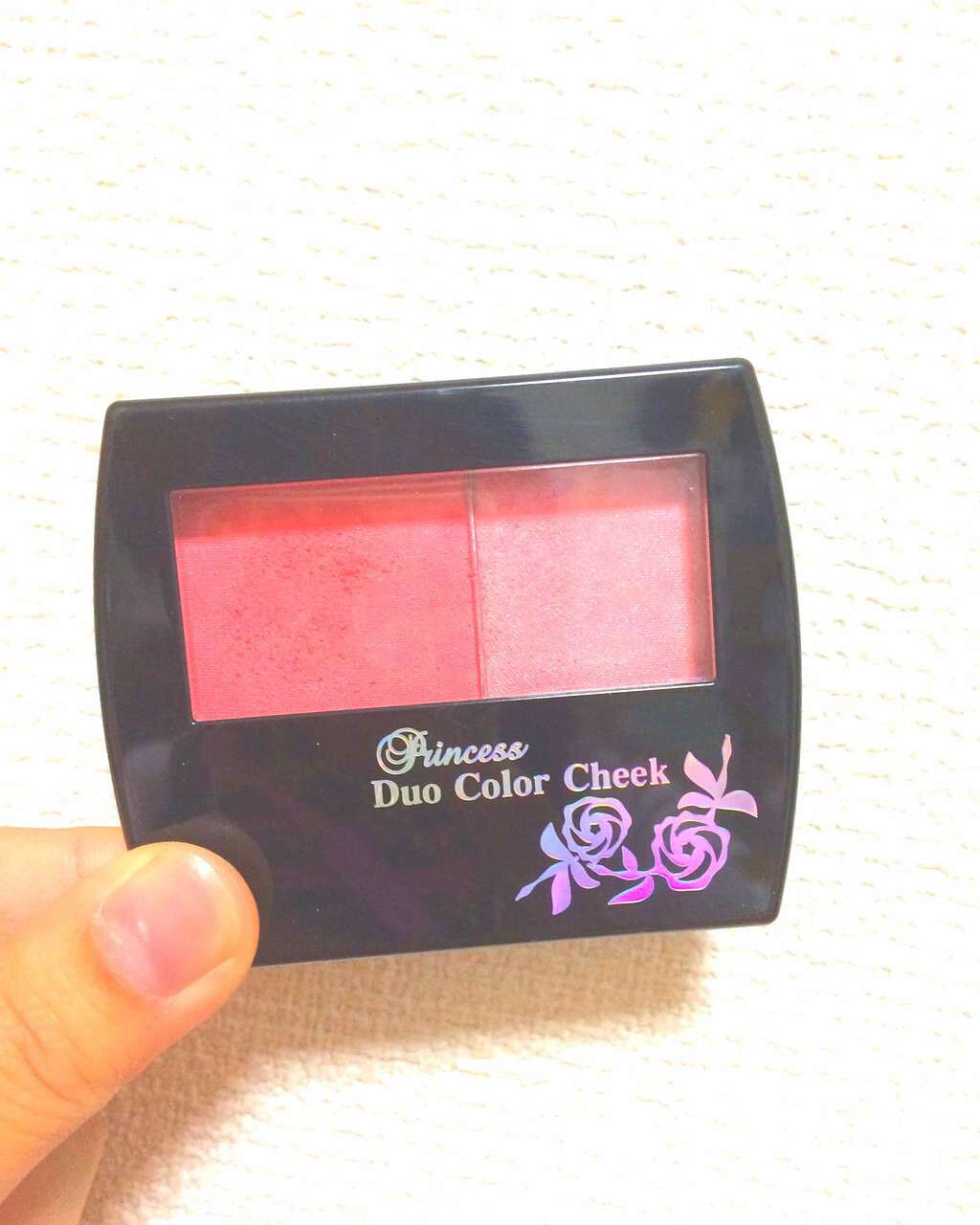 エルファー プリンセスデュオカラーチーク A/DAISO/パウダーチークを使ったクチコミ(1枚目)