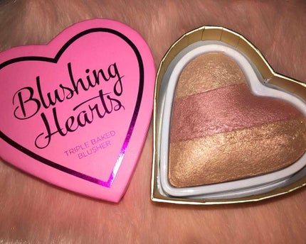 ブラッシング ハート/MAKEUP REVOLUTION/パウダーチークを使ったクチコミ(1枚目)