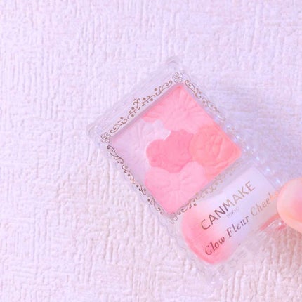 グロウフルールチークス/キャンメイク/パウダーチークを使ったクチコミ(1枚目)