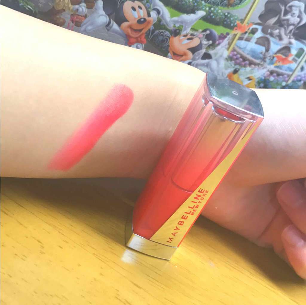 リップ フラッシュ ビッテン ストロボ/MAYBELLINE NEW YORK/口紅を使ったクチコミ(3枚目)