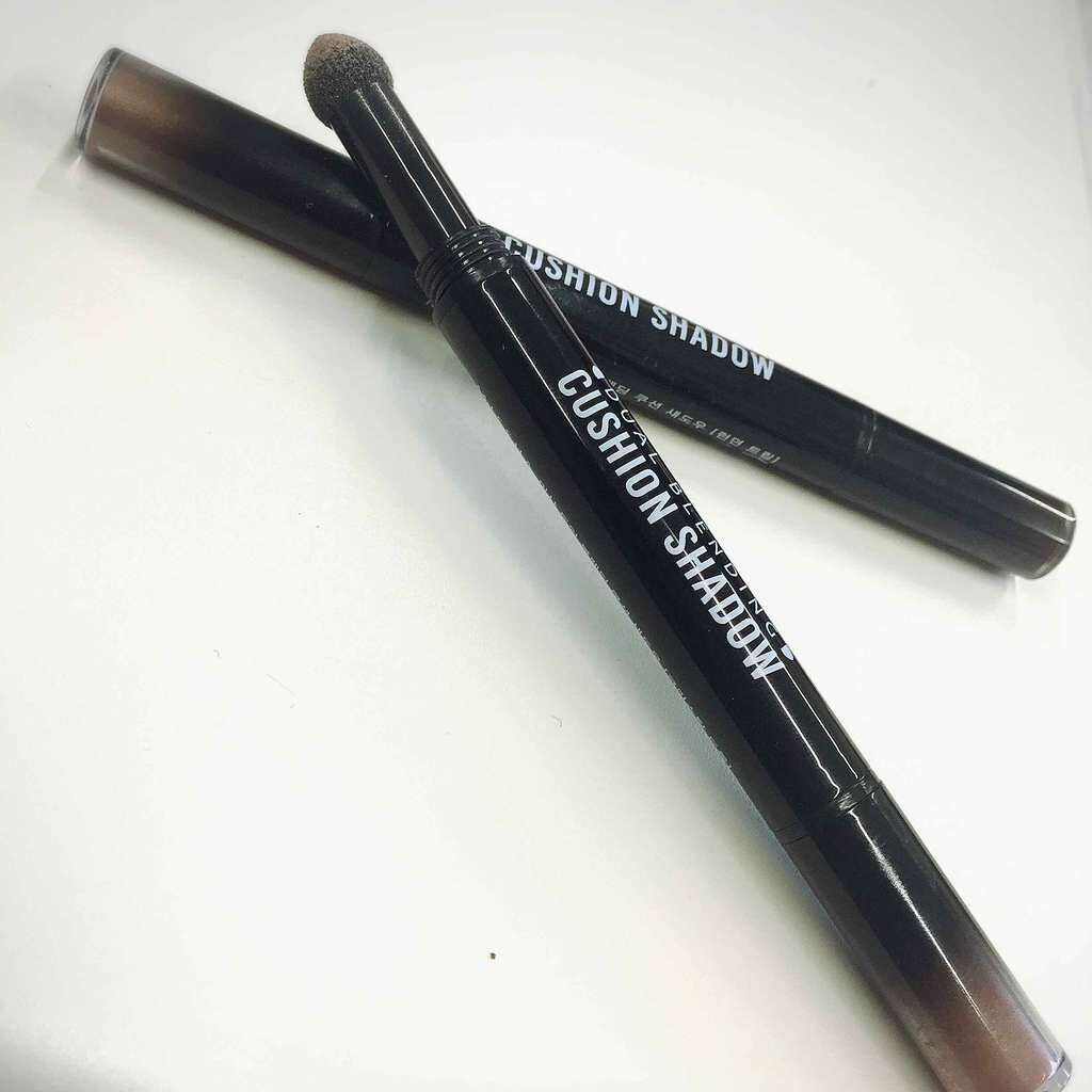 MISSHA デュアルブレンディングクッションシャドウ/MISSHA/単色アイシャドウを使ったクチコミ（1枚目）