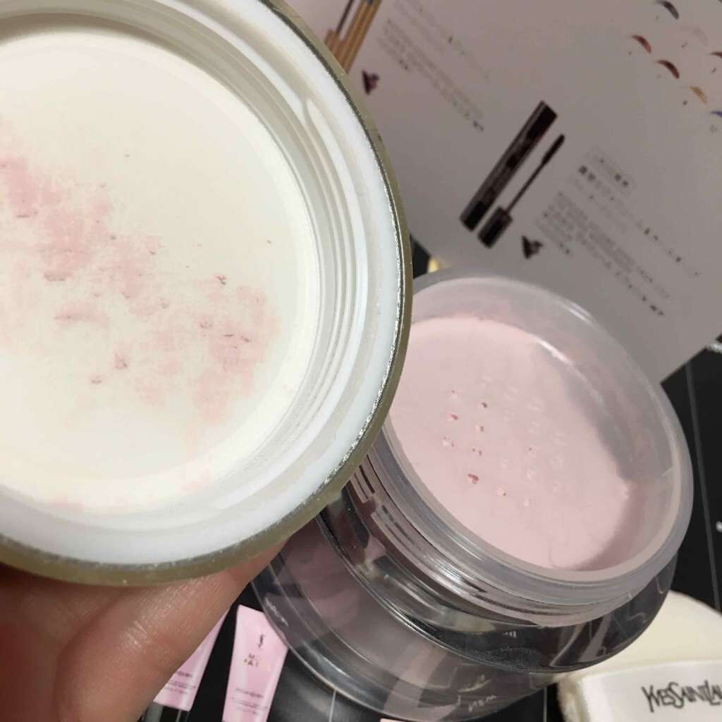 スフレ エクラ/YVES SAINT LAURENT BEAUTE/ルースパウダーを使ったクチコミ(2枚目)