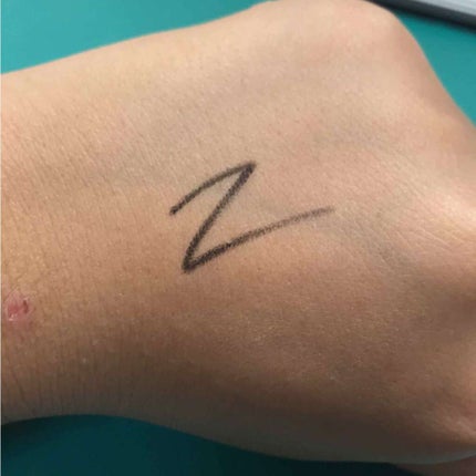 クリームペンシルライナー/MAJOLICA MAJORCA/ペンシルアイライナーを使ったクチコミ(2枚目)