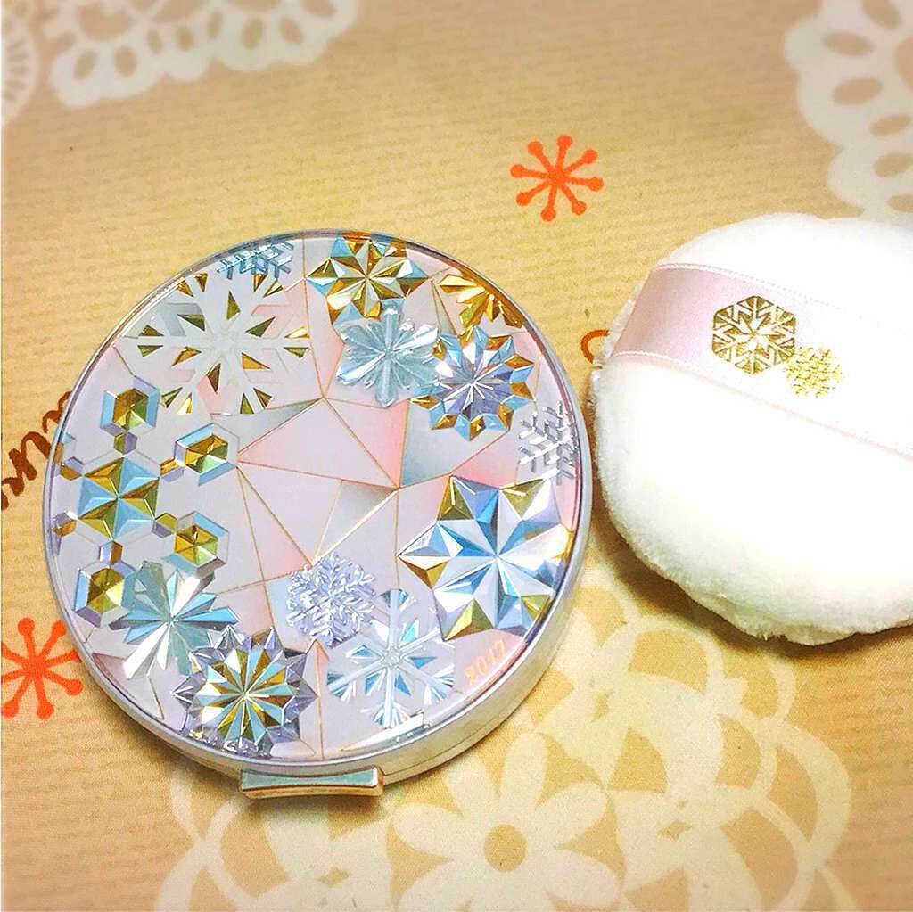 スノービューティー ホワイトニング フェースパウダー 2017/スノービューティー/プレストパウダーを使ったクチコミ(1枚目)