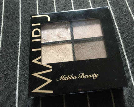 マリブビューティーセレクションアイズ/マリブビューティー/アイシャドウパレットを使ったクチコミ(1枚目)
