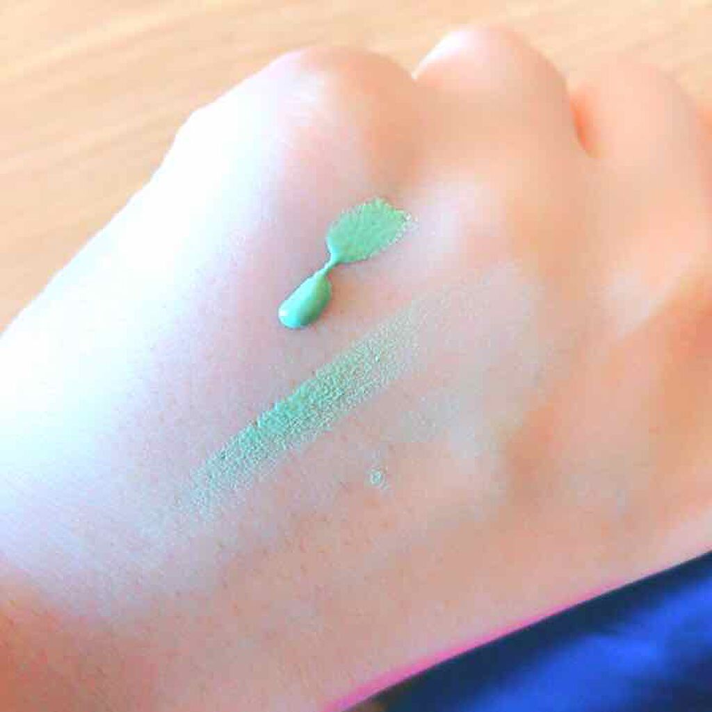 アウト オブ サイト コントロールカラー/MARY QUANT/化粧下地を使ったクチコミ（3枚目）