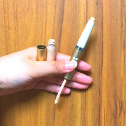 デュアルコンシーラー/LB/リキッドコンシーラーを使ったクチコミ(2枚目)