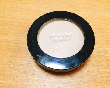 カラーステイ メイクアップ/REVLON/リキッドファンデーションを使ったクチコミ（3枚目）