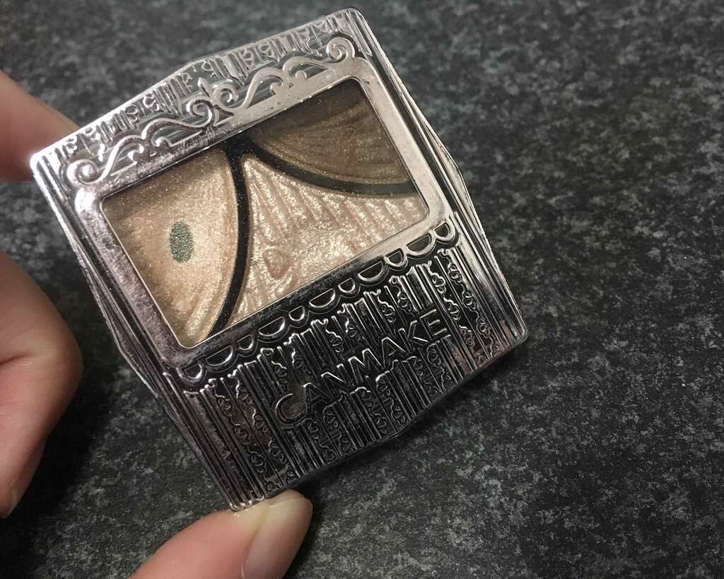 ジューシーピュアアイズ/キャンメイク/アイシャドウパレットを使ったクチコミ(1枚目)