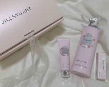 ジルスチュアート エンジェル オイルバーム スティック/JILL STUART/リップケア・リップクリームを使ったクチコミ（1枚目）