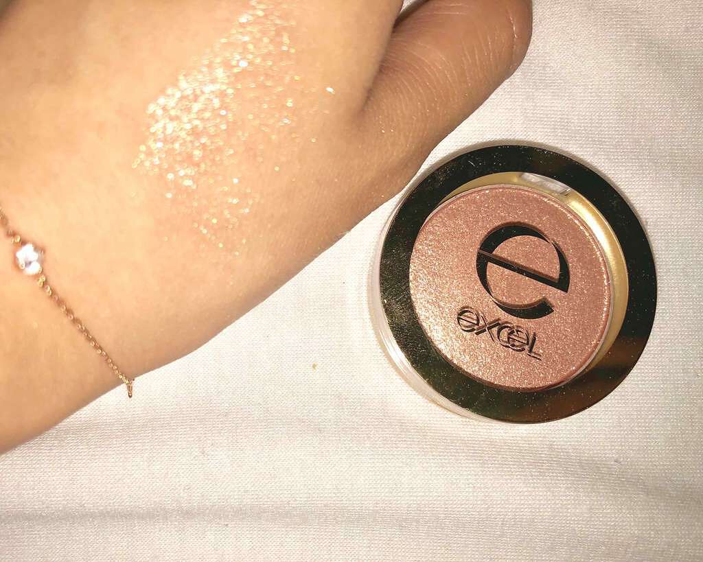 シャイニーシャドウ N/excel/単色アイシャドウを使ったクチコミ(2枚目)