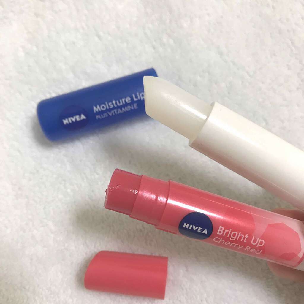 モイストピュアカラーリップ/ニベア/リップクリームを使ったクチコミ（1枚目）
