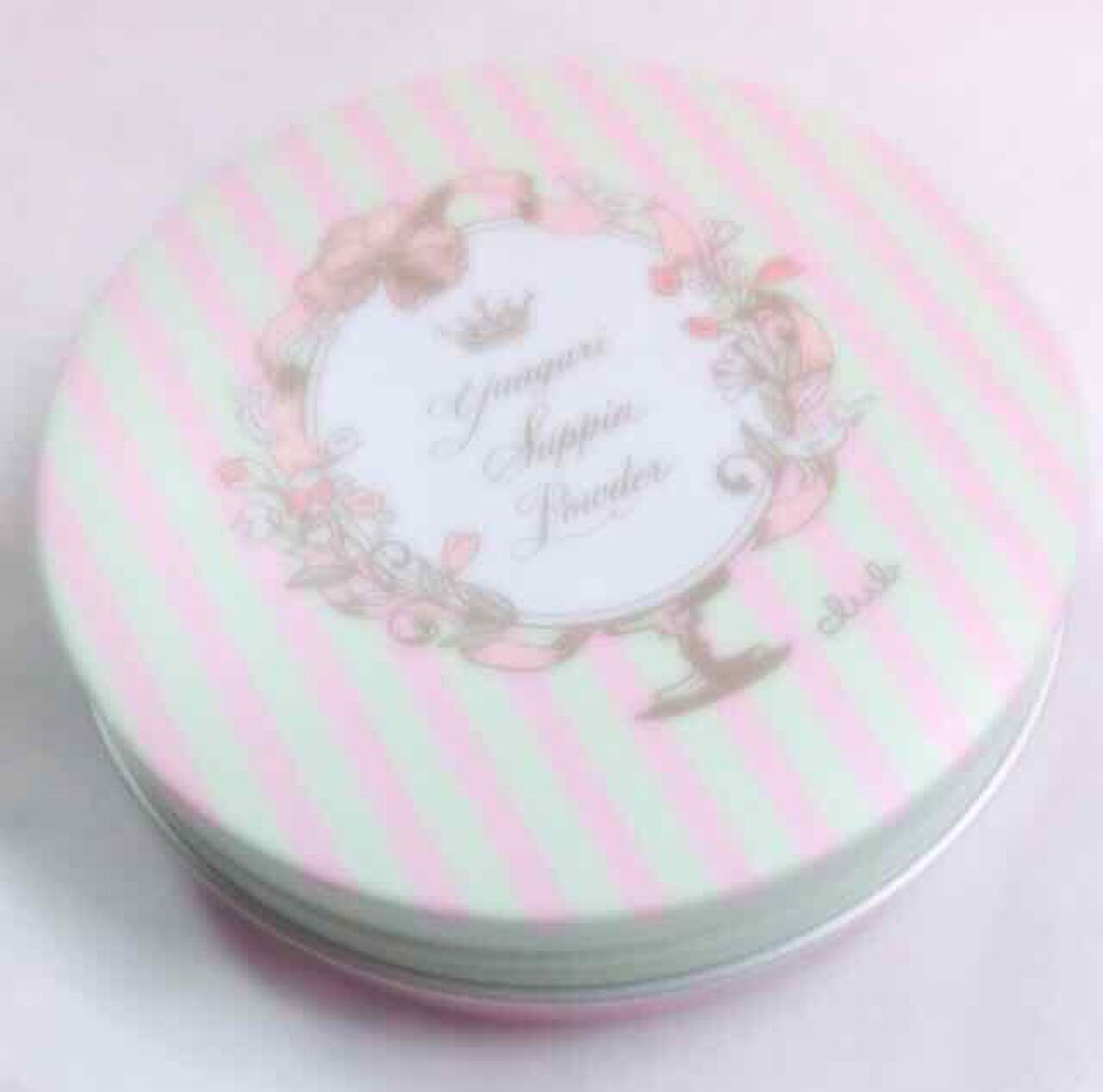 すっぴんパウダー/クラブ/プレストパウダーを使ったクチコミ(1枚目)