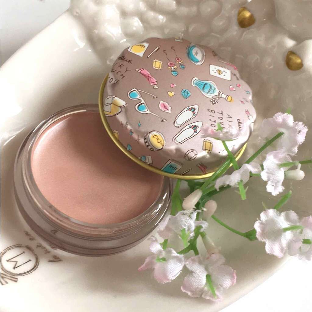 エアリータッチ ポイントビジュ/クラブ/クリームハイライトを使ったクチコミ(2枚目)