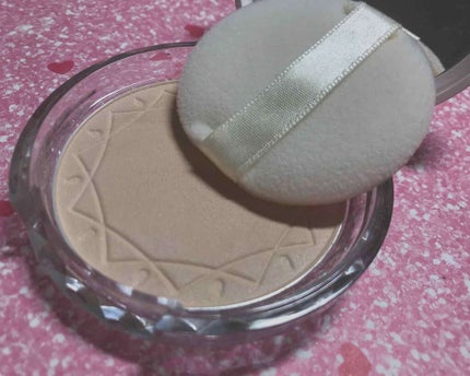 UVクリアフェイスパウダー/CEZANNE/プレストパウダーを使ったクチコミ(2枚目)