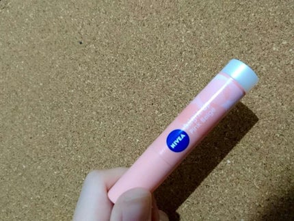 モイストピュアカラーリップ/ニベア/リップクリームを使ったクチコミ(1枚目)