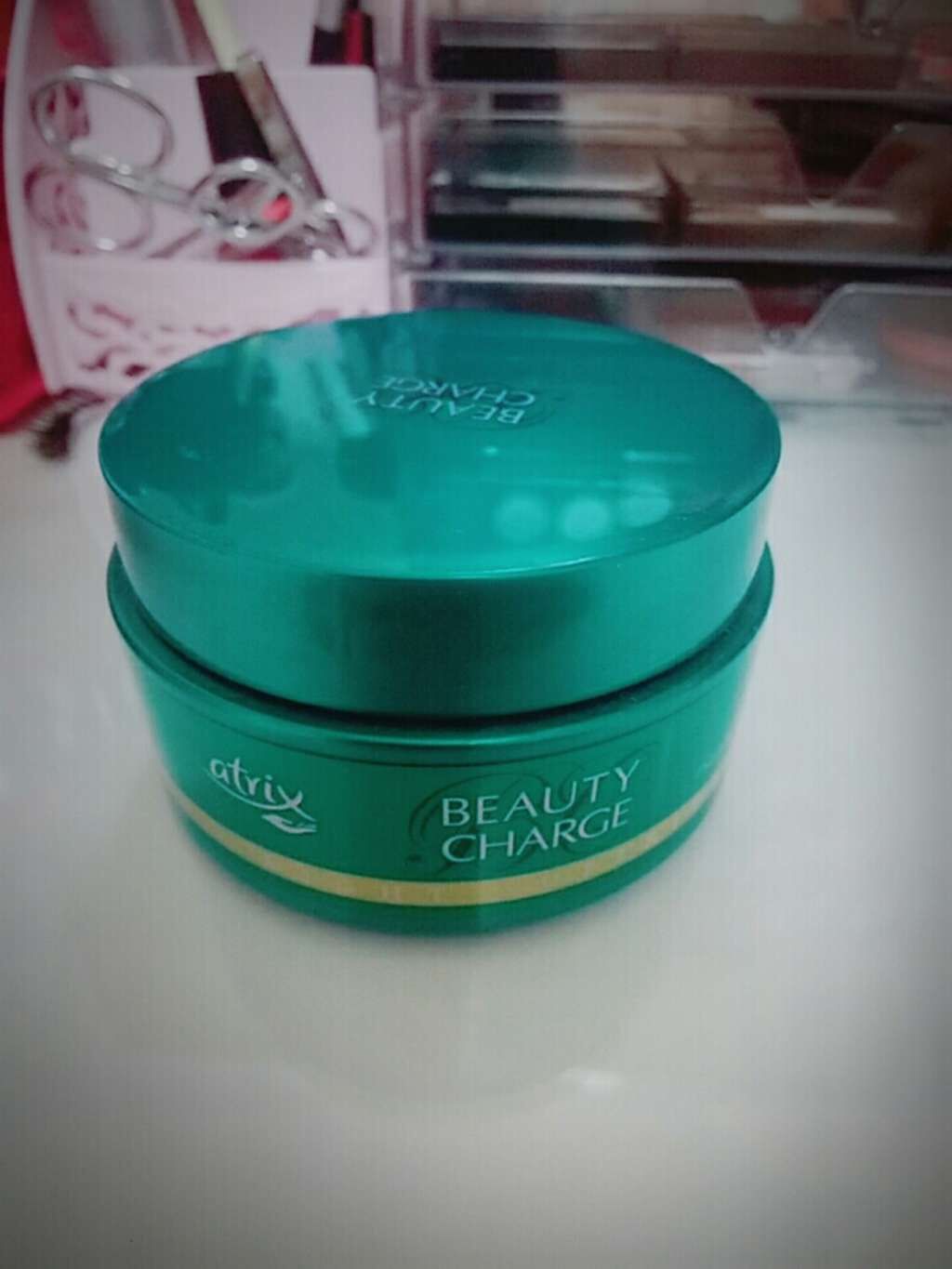 ビューティーチャージ ナイトスペリア/アトリックス/ハンドクリームを使ったクチコミ(1枚目)