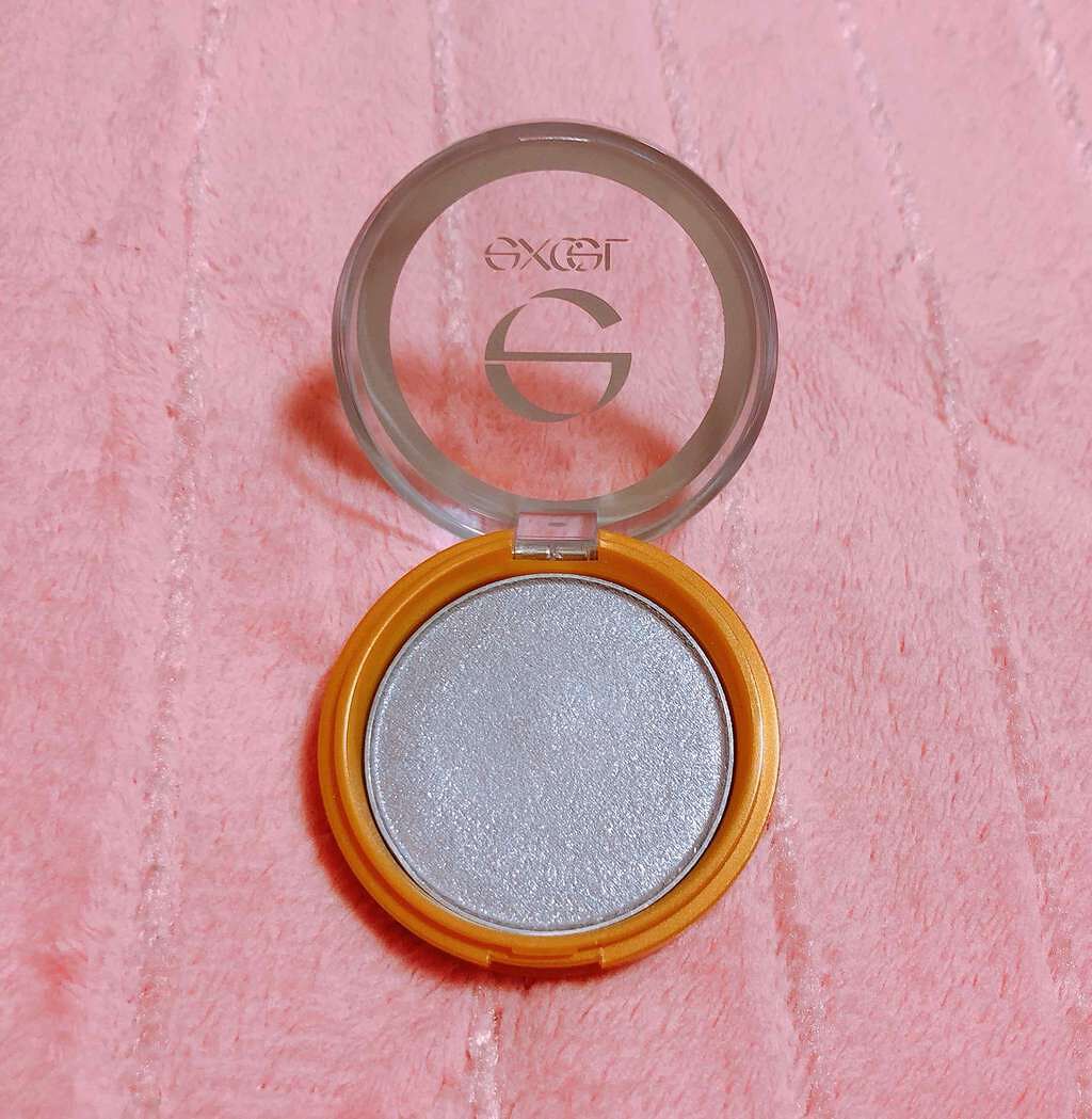 シャイニーシャドウ N/excel/単色アイシャドウを使ったクチコミ(2枚目)