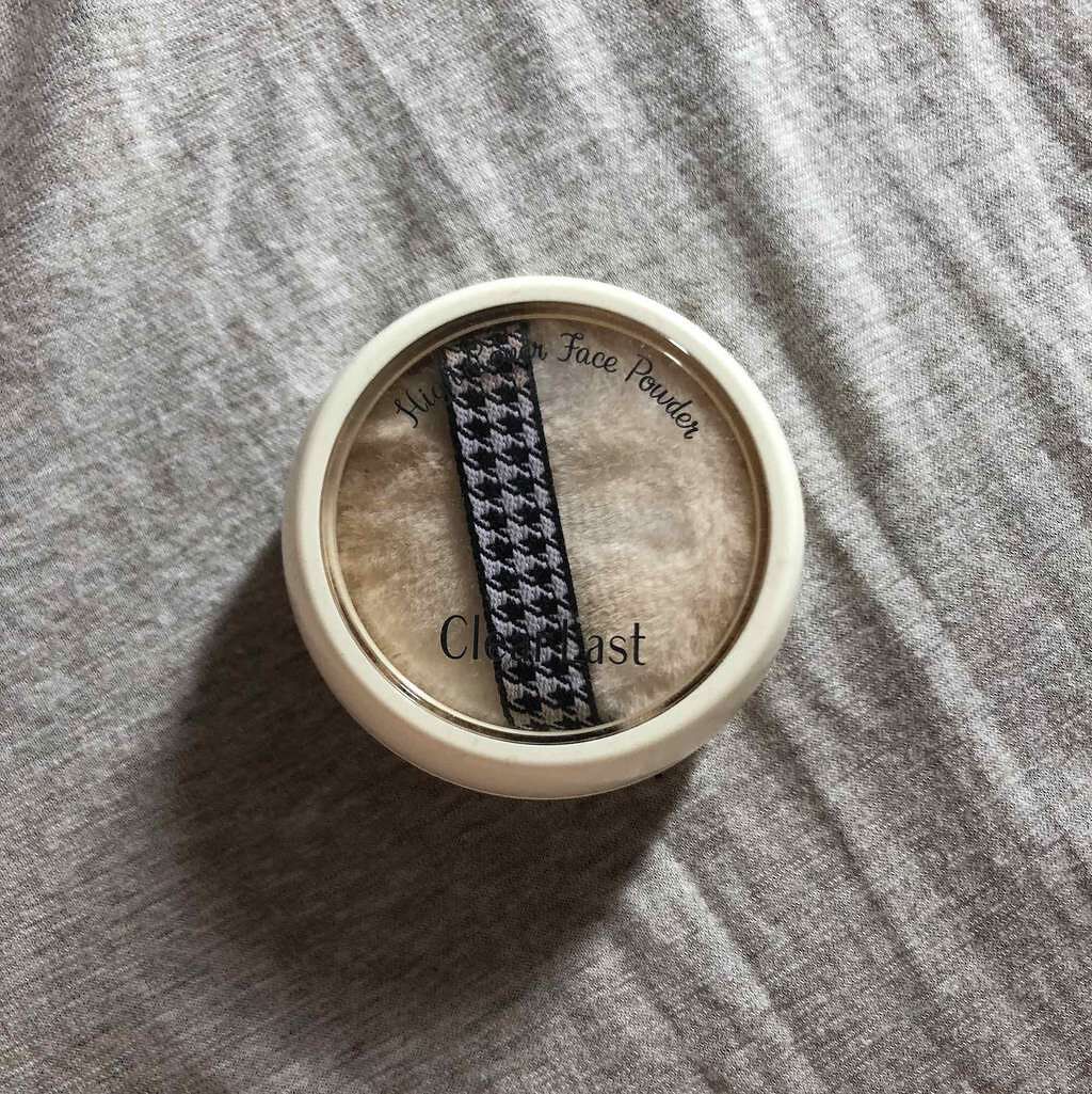 フェイスパウダー ハイカバー  白肌オークル/クリアラスト/プレストパウダーを使ったクチコミ（1枚目）