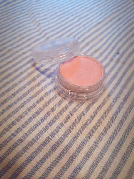 ガーリーアップアイズ/オリーブ デ オリーブ/単色アイシャドウを使ったクチコミ(2枚目)