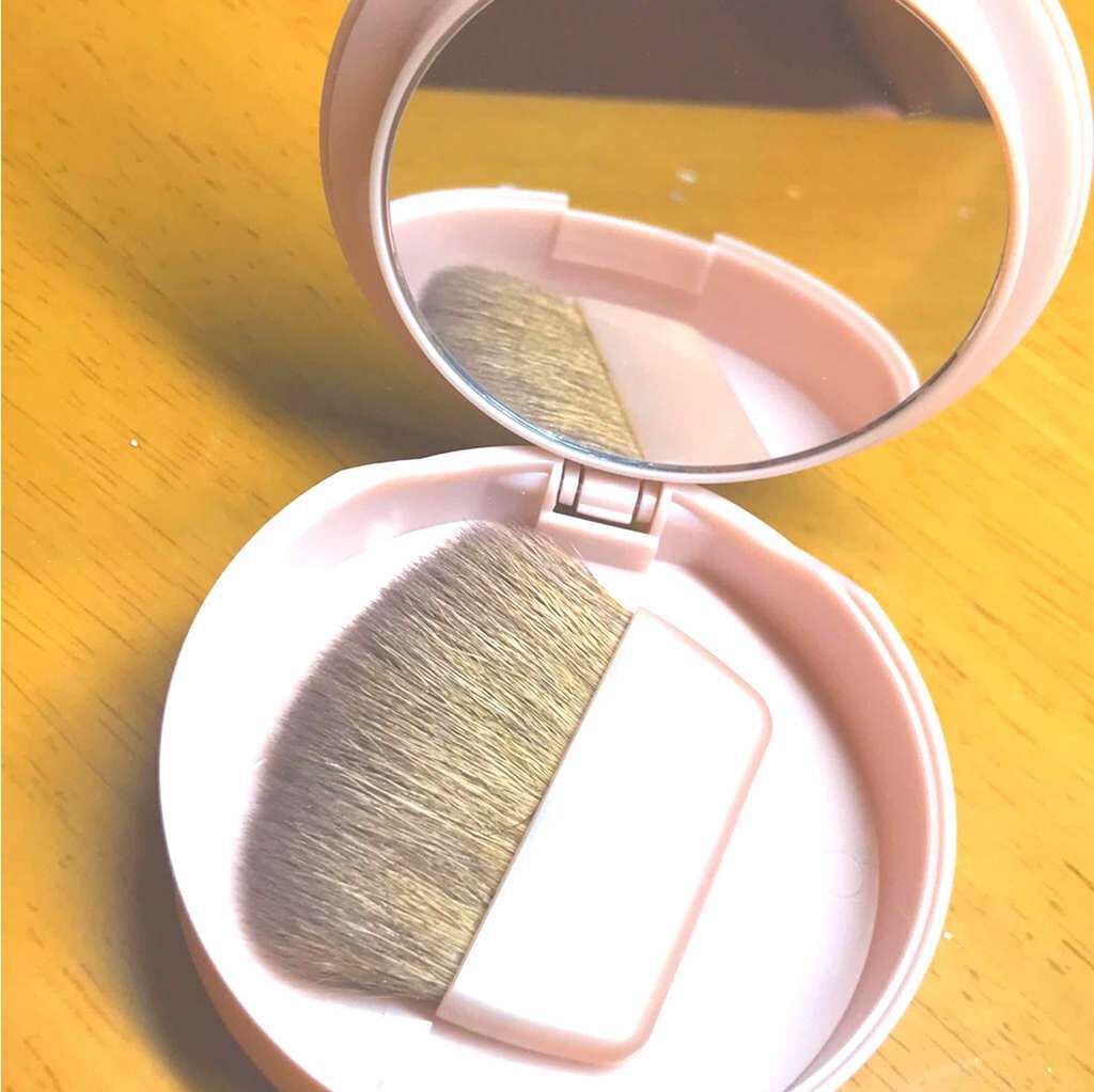 スキンライト プレスト パウダー/REVLON/プレストパウダーを使ったクチコミ(4枚目)