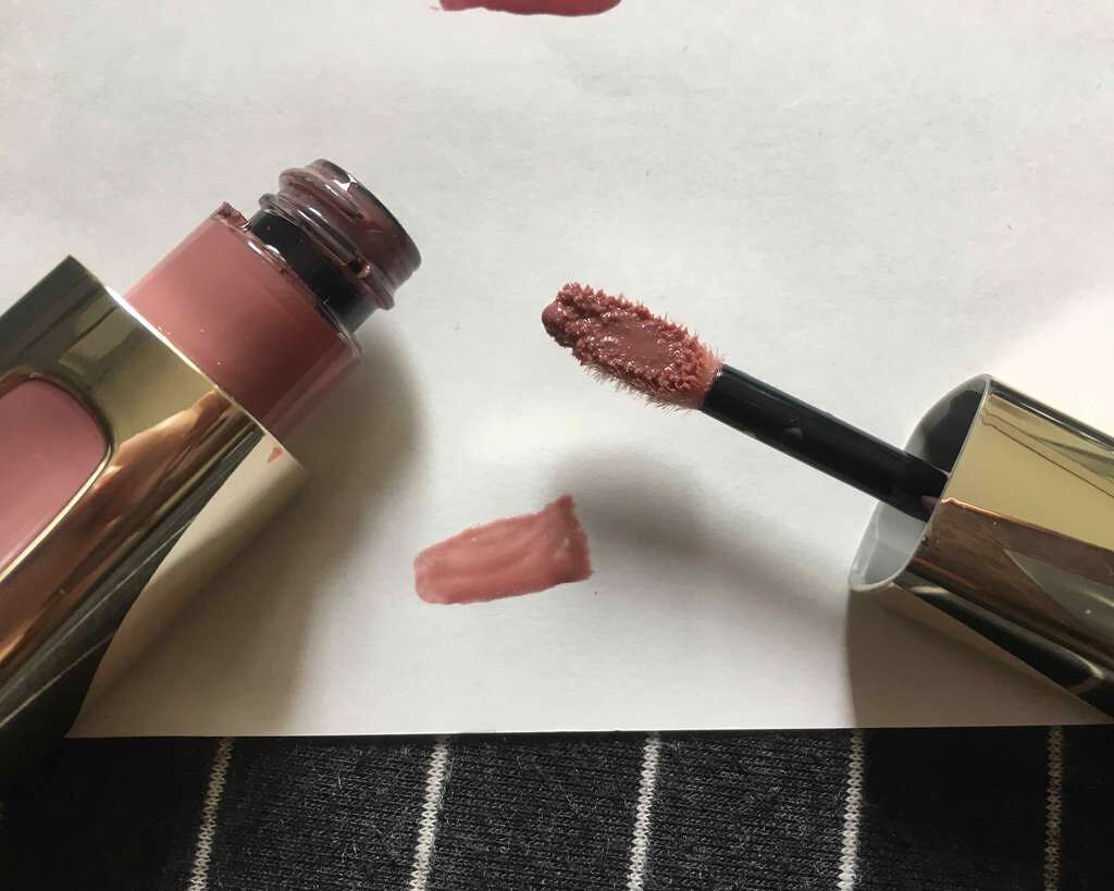 カラーリッシュ エクストラルージュ/ロレアル パリ/口紅を使ったクチコミ(2枚目)