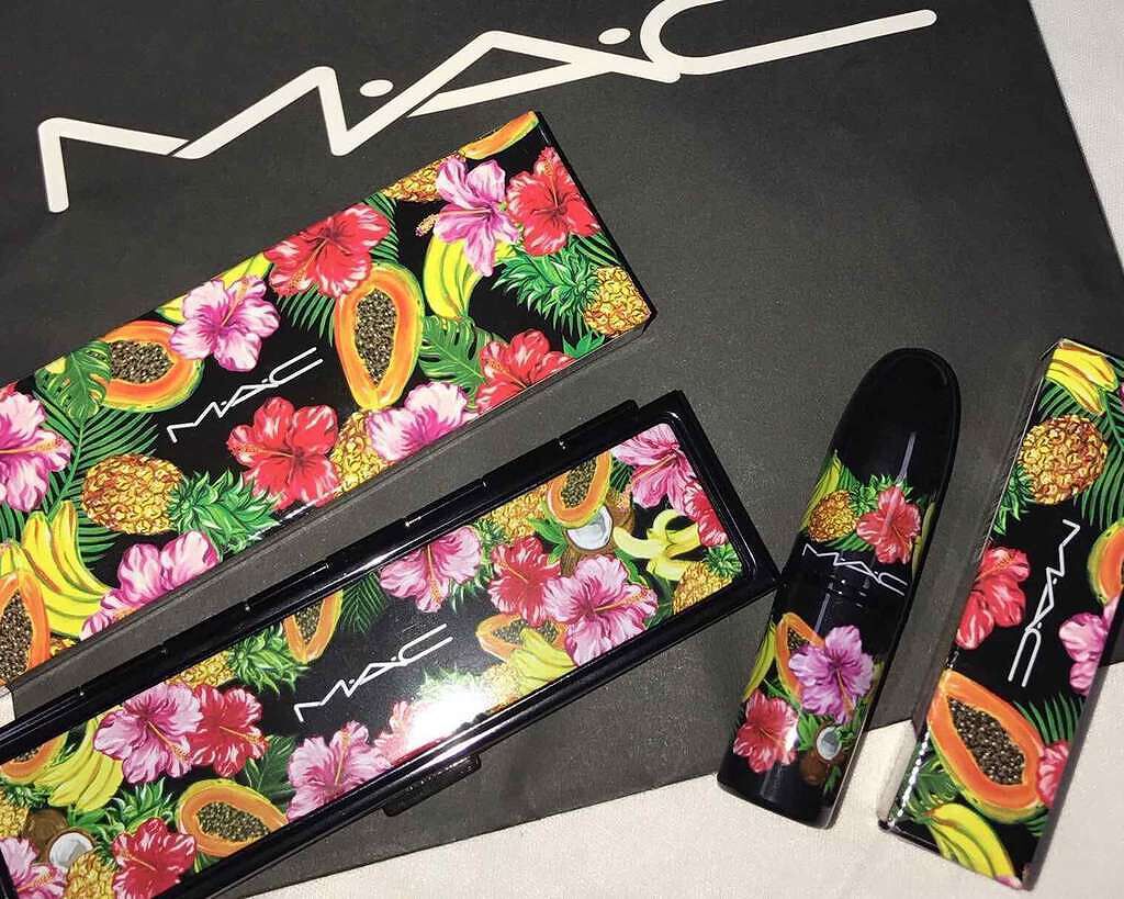 フルーティージューシーコレクション スモール アイシャドウ × 6/M・A・C/口紅を使ったクチコミ(1枚目)