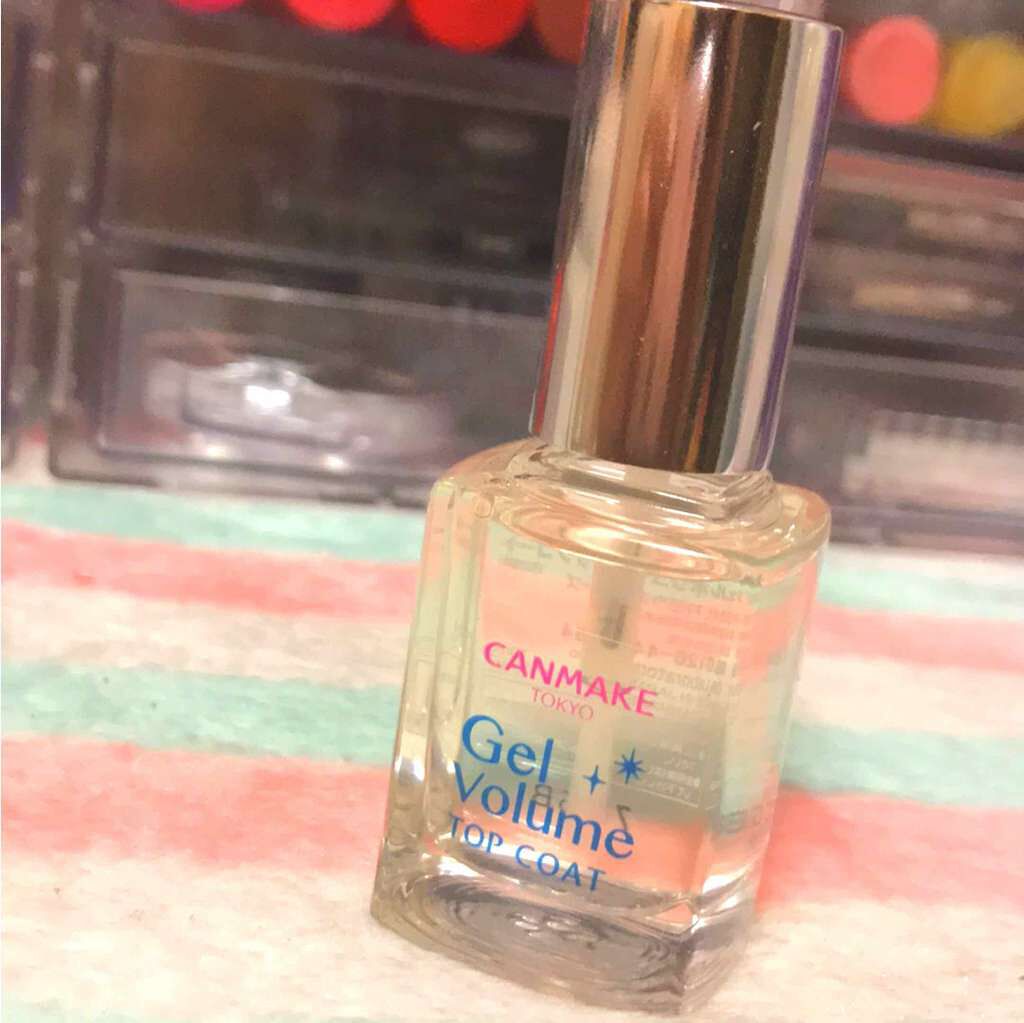 ジェルボリュームトップコート/キャンメイク/ネイルトップコートを使ったクチコミ(1枚目)
