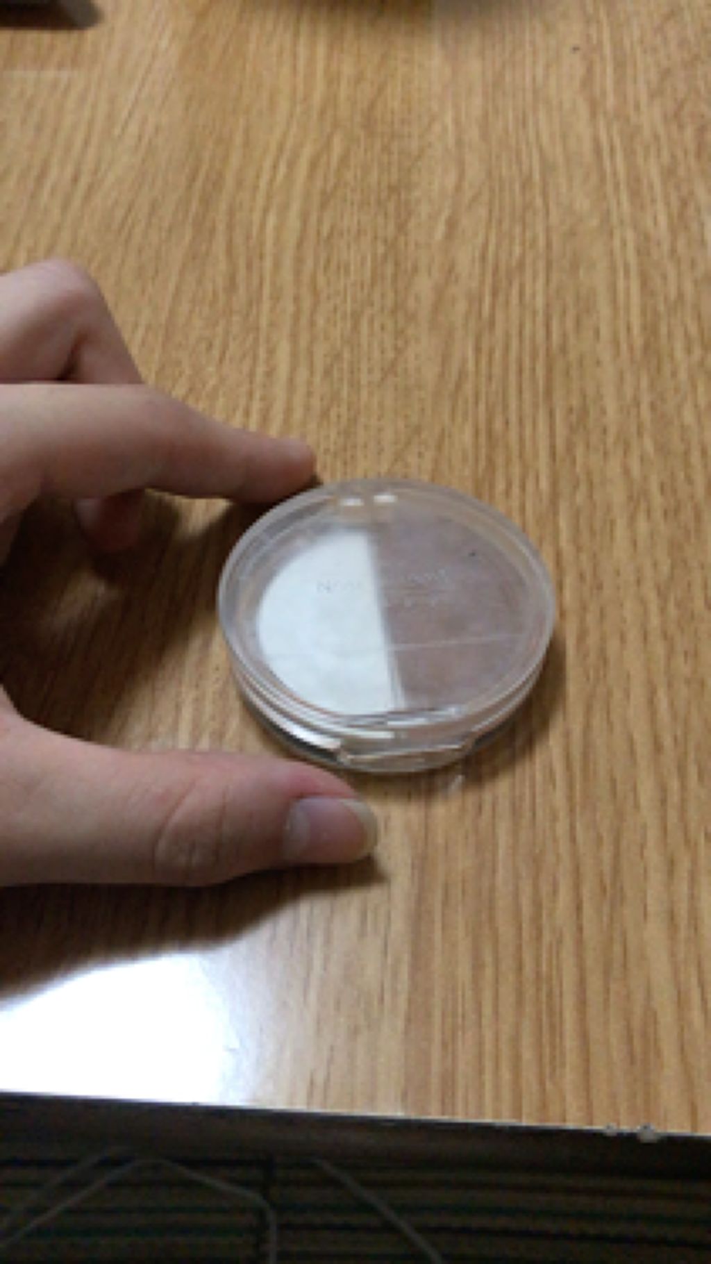 エルファー ノーズシャドウ/DAISO/プレストパウダーを使ったクチコミ（2枚目）