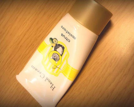 Dハンドクリーム シトラス モイスチャー/株式会社クロスカンパニー/ハンドクリームを使ったクチコミ(1枚目)