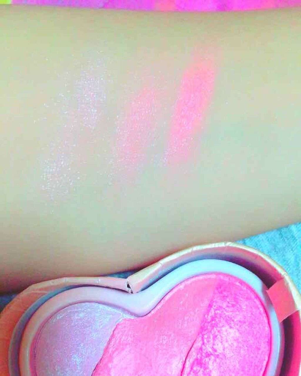 ブラッシング ハート/MAKEUP REVOLUTION/パウダーチークを使ったクチコミ(3枚目)