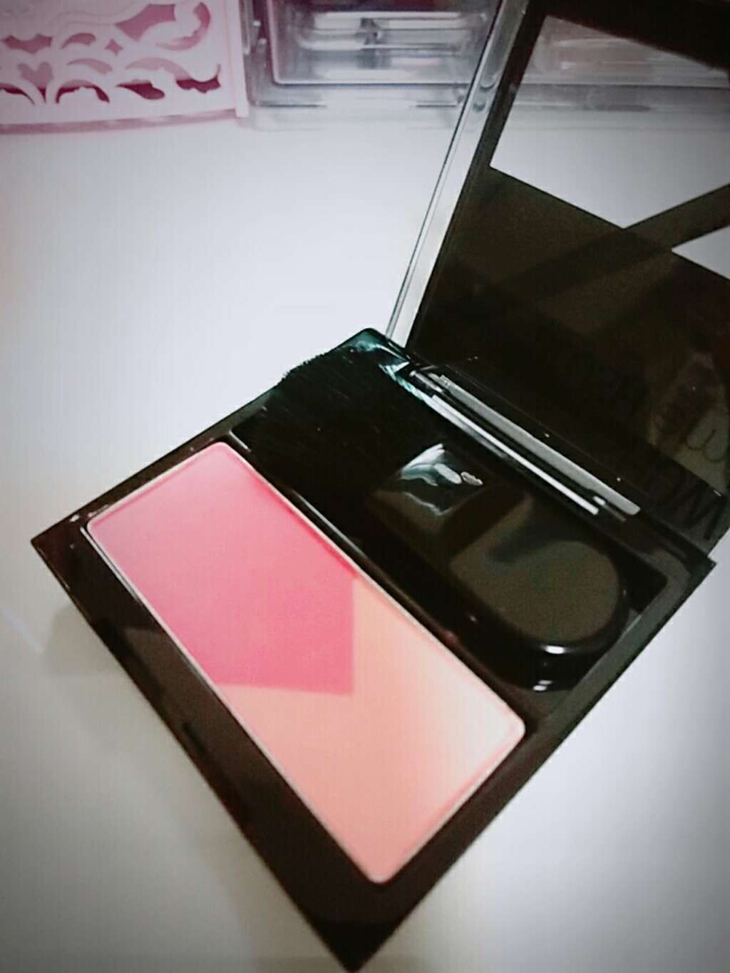 MAYBELLINE NEW YORK デュアルカラー ブラッシュのクチコミ「04番のピンクピンク使用🤖

2食のピンクがとても可愛いです🙆
発色もまあまあで
使いやすいで.....」（2枚目）