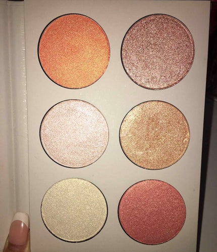 GIMME MORE プレスト パウダー ハイライター/ColourPop/パウダーハイライトを使ったクチコミ(2枚目)