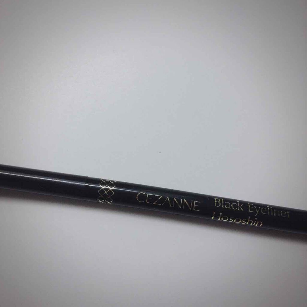 ブラックアイライナー細芯/CEZANNE/リキッドアイライナーを使ったクチコミ(1枚目)