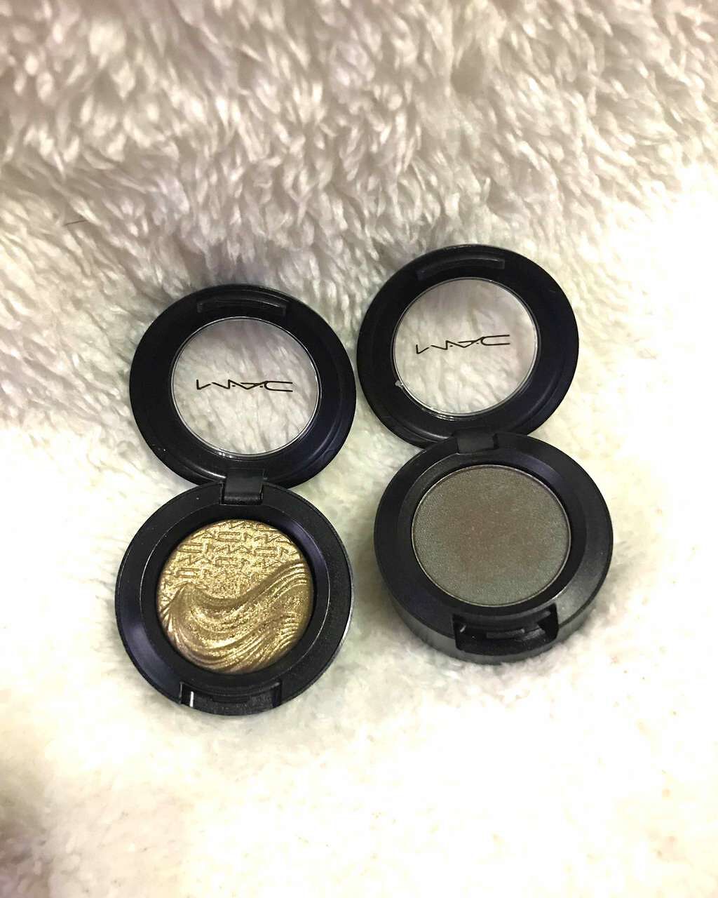 スモール アイシャドウ/M・A・C/単色アイシャドウを使ったクチコミ(3枚目)