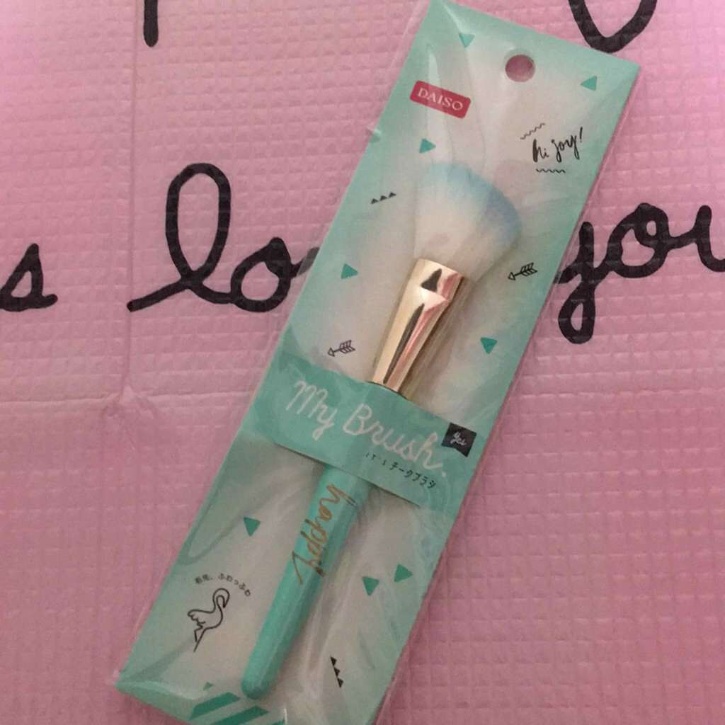 春姫 ファンデーションブラシ/DAISO/メイクブラシを使ったクチコミ(3枚目)