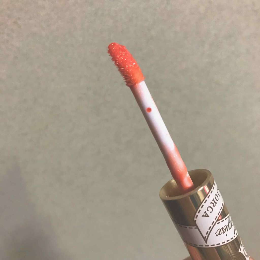 ルージュマジェキス/MAJOLICA MAJORCA/リップグロスを使ったクチコミ(2枚目)