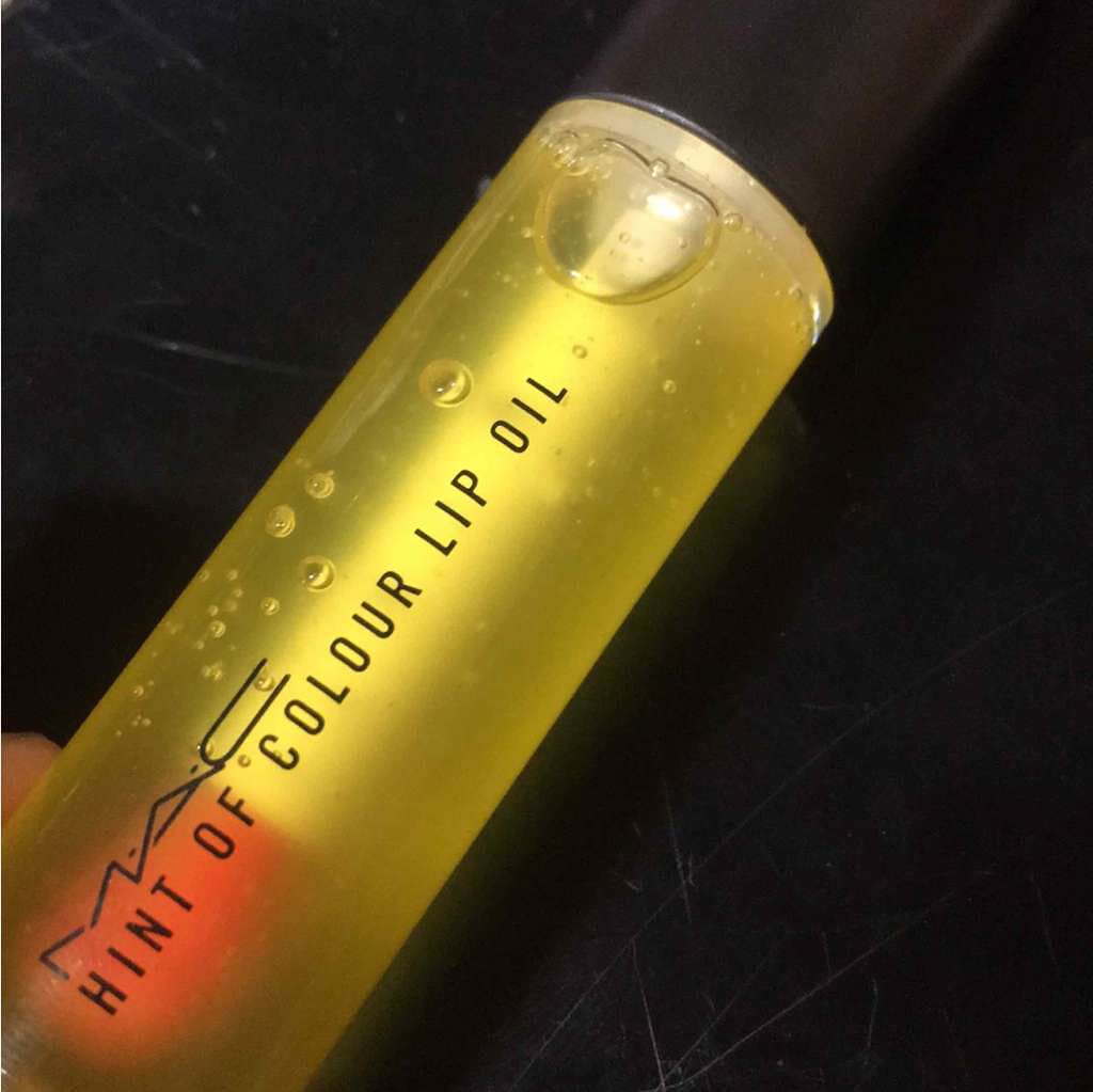 ヒント オブ カラー リップ オイル/M・A・C/口紅を使ったクチコミ(1枚目)
