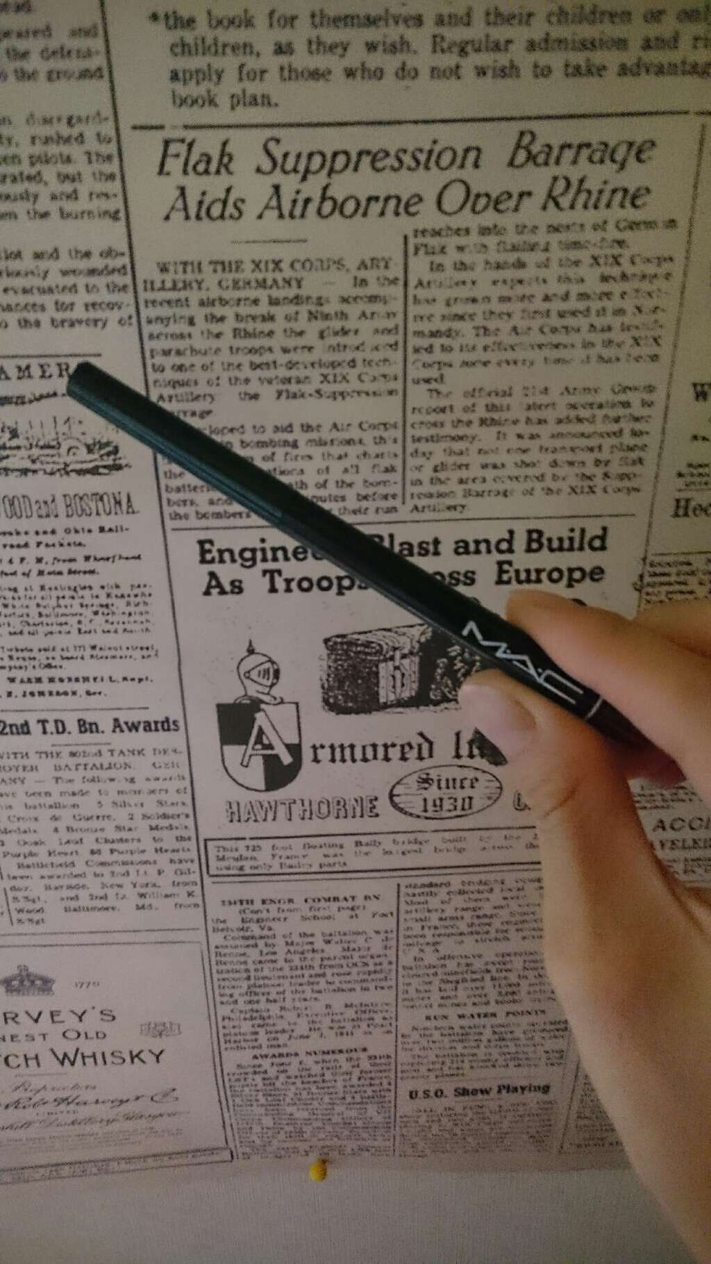 M・A・C テクナコールのクチコミ「💎M・A・C アイライナーペンシル brown💎

こちらは友達からの頂き物です🎁

ビタミン.....」（1枚目）