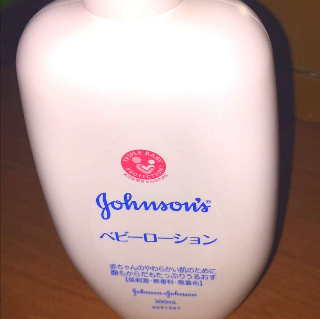 ジョンソン ベビーローション/ジョンソンベビー/ボディローションを使ったクチコミ(1枚目)