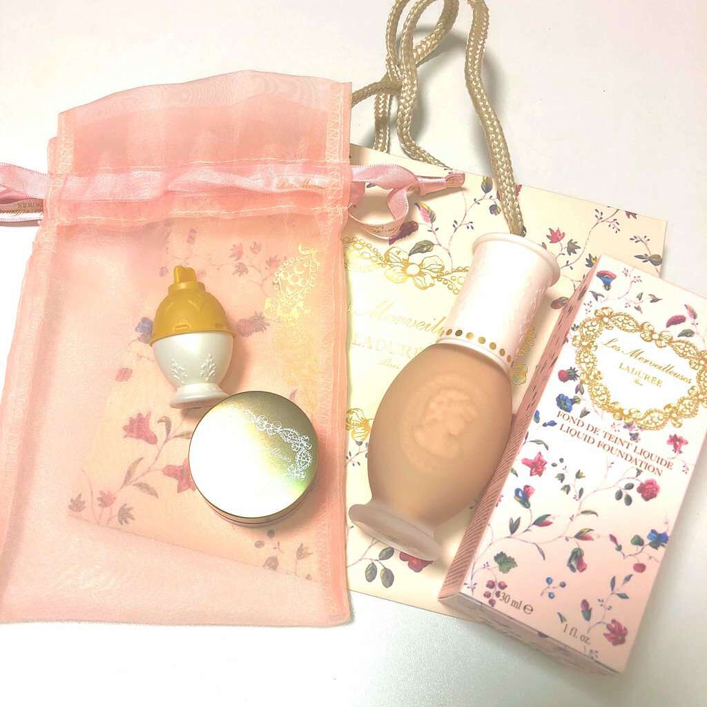 リクイド ファンデーション/レ・メルヴェイユーズ ラデュレ/リキッドファンデーションを使ったクチコミ（1枚目）