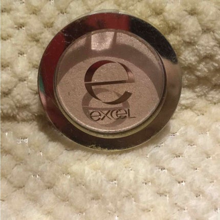 シャイニーシャドウ N/excel/単色アイシャドウを使ったクチコミ(1枚目)