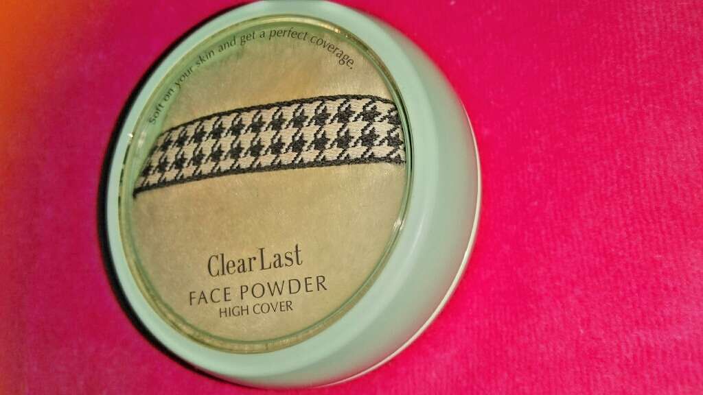 フェイスパウダー 薬用オークル/クリアラスト/プレストパウダーを使ったクチコミ(1枚目)
