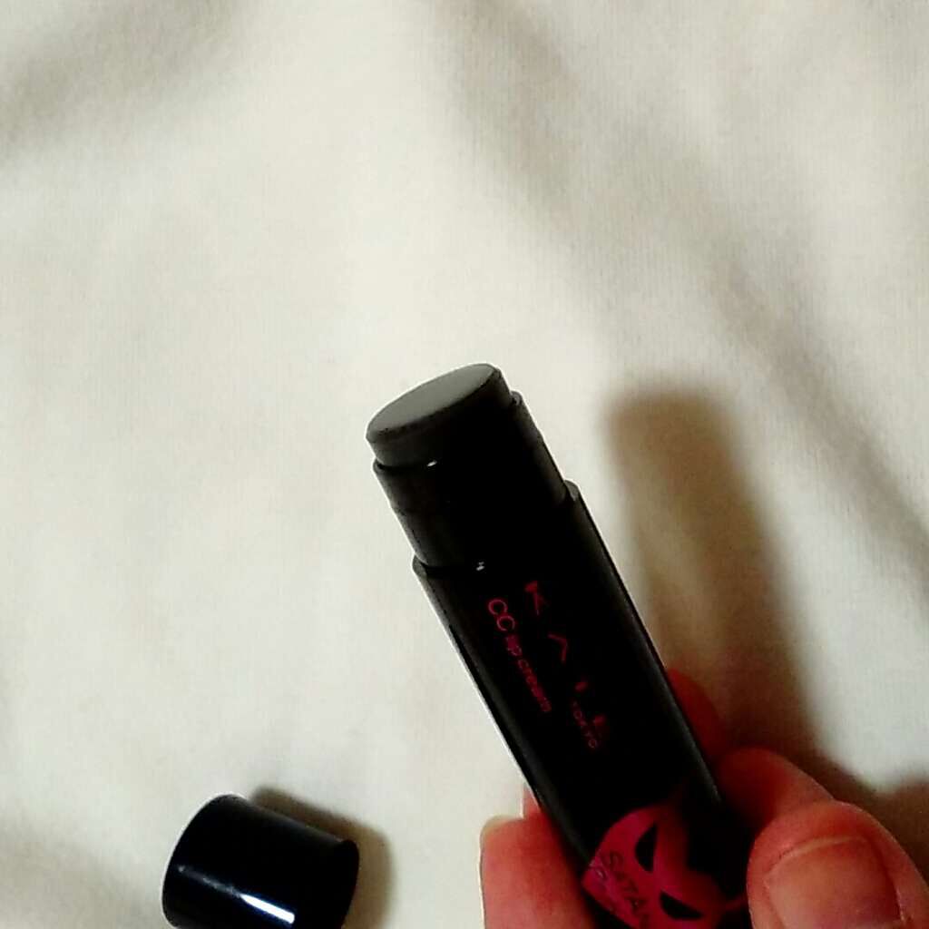 CCリップクリームN/KATE/リップケアを使ったクチコミ（2枚目）