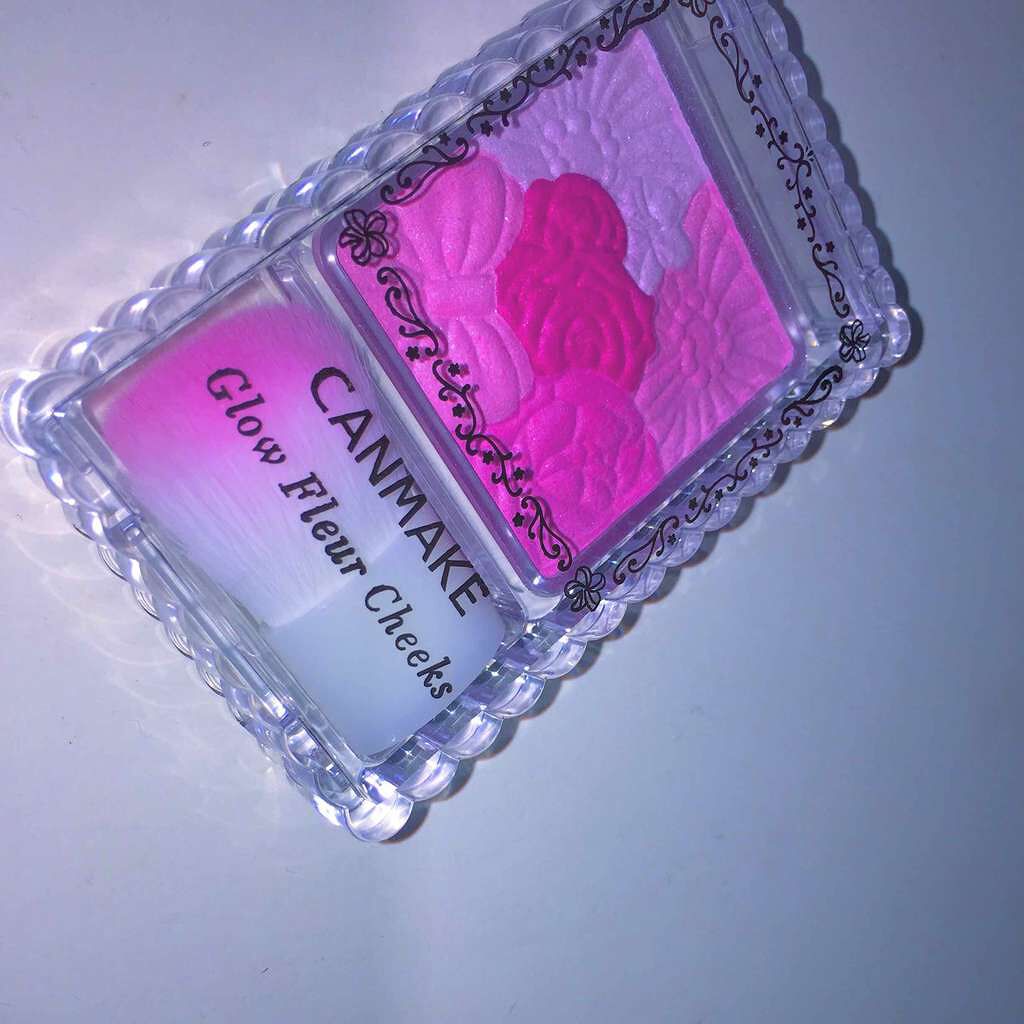 グロウフルールチークス/キャンメイク/パウダーチークを使ったクチコミ（1枚目）