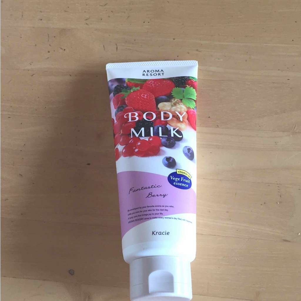 ボディミルク ファインアップル&ガーデニアの香り/アロマリゾート/ボディミルクを使ったクチコミ(1枚目)